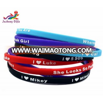 Manufacture 1/4 Inch Thin Size Custom Logo Silicone Wristbands